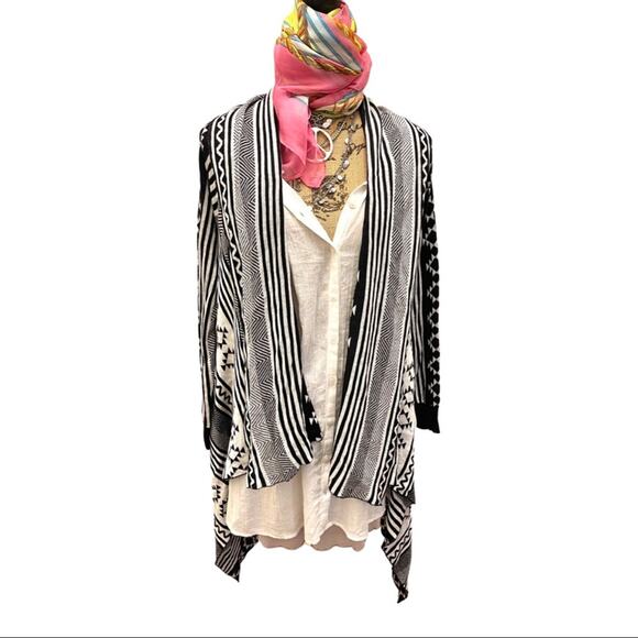 BCBG MAXAZRIA western aztec cascade front cardigan size SMALL 100% VISCOSE black - Picture 9 of 14